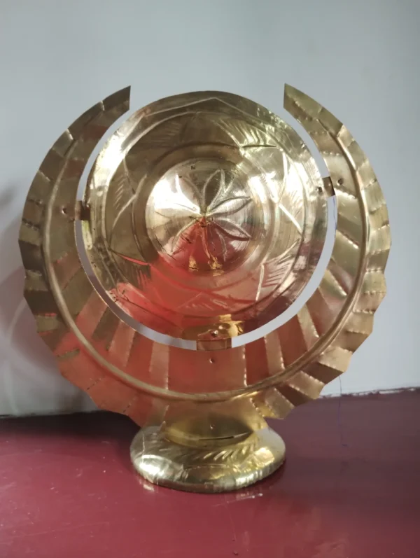 Stand Japi fStanding Assamese Japi for Home Decoroe Home Decoration(Brass Item)